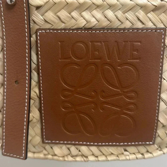 Loewe  SMALL RAFFIA Tote in Tan - Picture 6 of 15